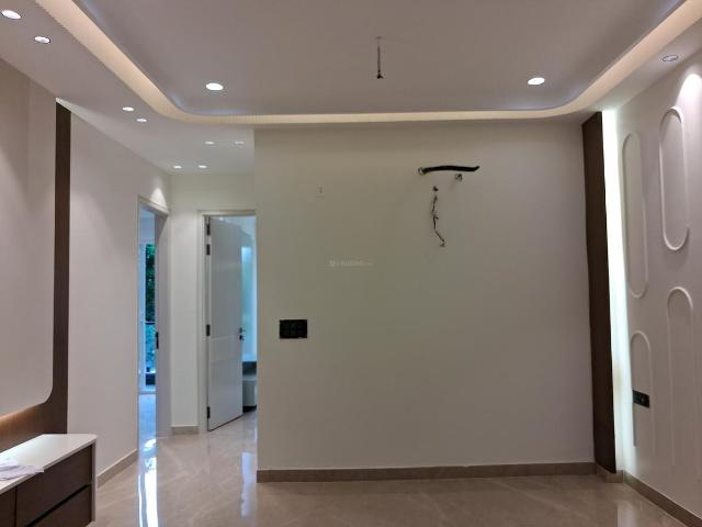 3 BHK Independent Builder Floor in Paschim Vihar for resale New Delhi. The reference number is 21142595