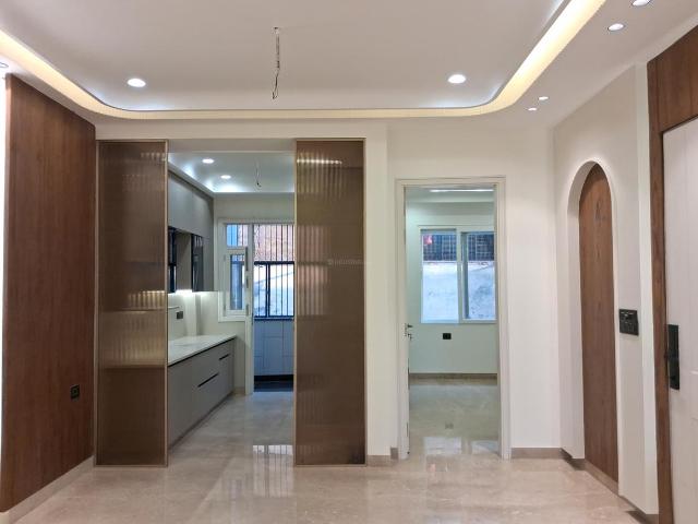 3 BHK Independent Builder Floor in Paschim Vihar for resale New Delhi. The reference number is 21142909
