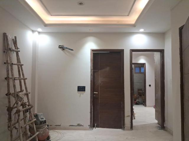 3 BHK Independent Builder Floor in Paschim Vihar for resale New Delhi. The reference number is 21172955