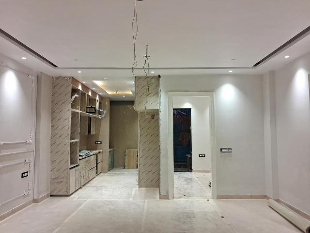 3 BHK Independent Builder Floor in Paschim Vihar for resale New Delhi. The reference number is 21173158