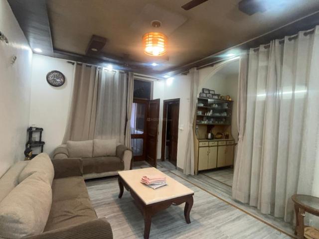 3 BHK Independent Builder Floor in Paschim Vihar for resale New Delhi. The reference number is 21216965