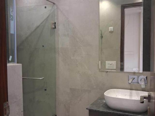 3 BHK Independent Builder Floor in Paschim Vihar for resale New Delhi. The reference number is 21322776