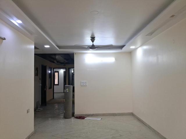 3 BHK Independent Builder Floor in Paschim Vihar for resale New Delhi. The reference number is 21354705