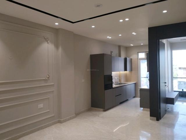 3 BHK Independent Builder Floor in Paschim Vihar for resale New Delhi. The reference number is 21392494