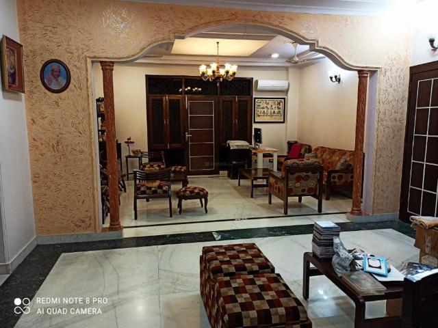 3 BHK Independent Builder Floor in Patel Nagar for rent New Delhi. The reference number is 9005185