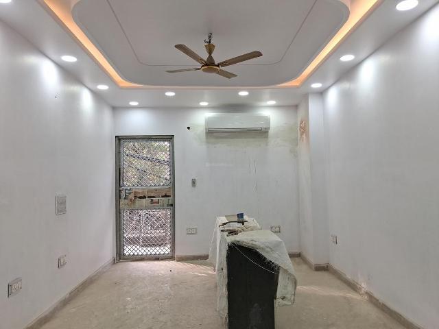3 BHK Independent Builder Floor in Patel Nagar for rent New Delhi. The reference number is 19749328
