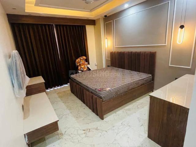 3 BHK Independent Builder Floor in Patel Nagar for rent New Delhi. The reference number is 20404452