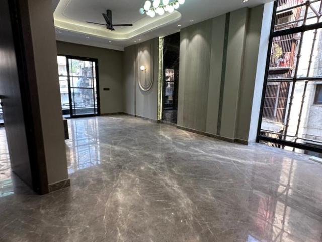 3 BHK Independent Builder Floor in Patel Nagar for resale New Delhi. The reference number is 18585159