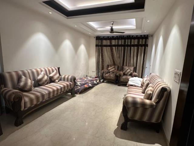 3 BHK Independent Builder Floor in Patel Nagar for resale New Delhi. The reference number is 18737893