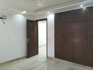 3 BHK Independent Builder Floor in Patel Nagar for resale New Delhi. The reference number is 20168139