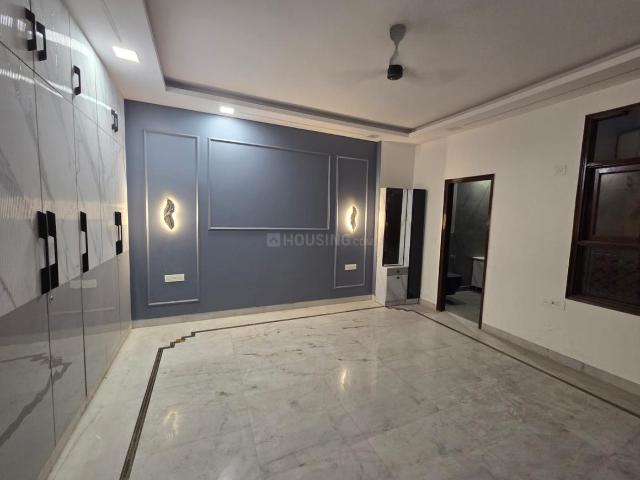 3 BHK Independent Builder Floor in Patel Nagar for resale New Delhi. The reference number is 21161818