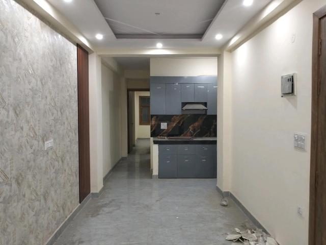 3 BHK Independent Builder Floor in Patparganj for resale New Delhi. The reference number is 19699781