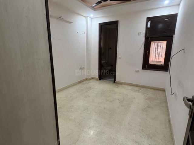 3 BHK Independent Builder Floor in Pitampura for rent New Delhi. The reference number is 18990374