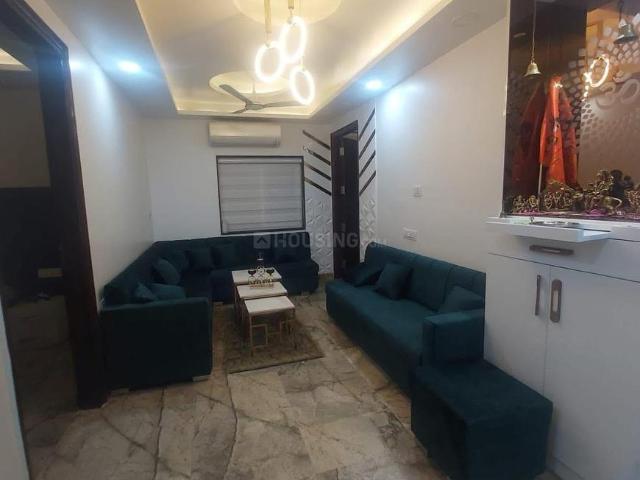 3 BHK Independent Builder Floor in Pitampura for rent New Delhi. The reference number is 19500105
