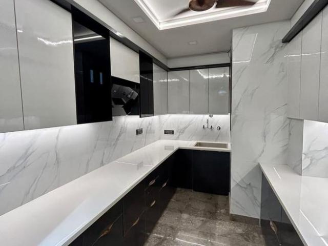 3 BHK Independent Builder Floor in Pitampura for rent New Delhi. The reference number is 19202285
