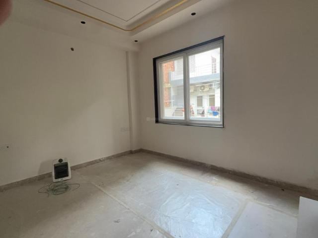 3 BHK Independent Builder Floor in Pitampura for rent New Delhi. The reference number is 20752283