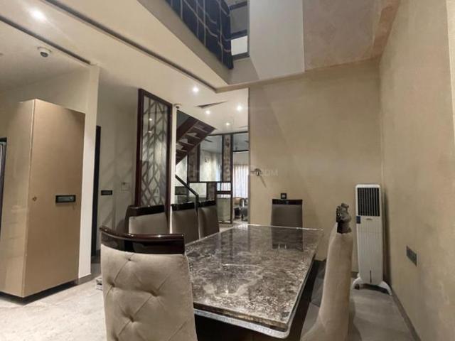 3 BHK Independent Builder Floor in Pitampura for rent New Delhi. The reference number is 20775161