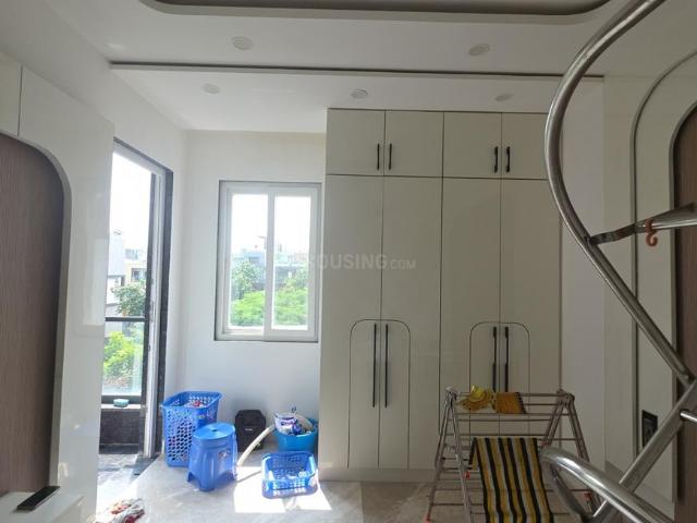 3 BHK Independent Builder Floor in Pitampura for rent New Delhi. The reference number is 21126575