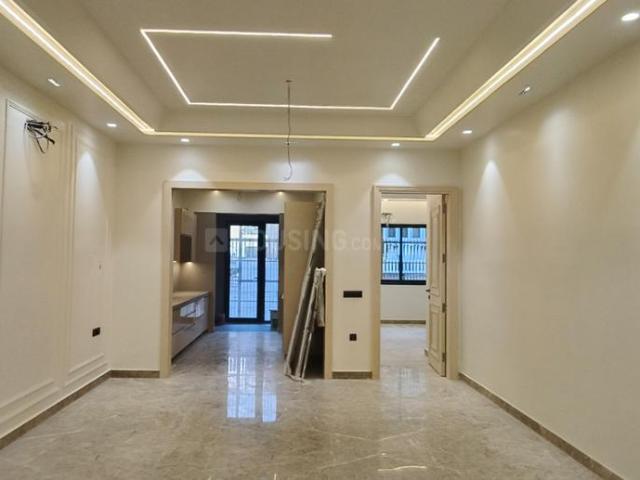 3 BHK Independent Builder Floor in Pitampura for resale New Delhi. The reference number is 17361117
