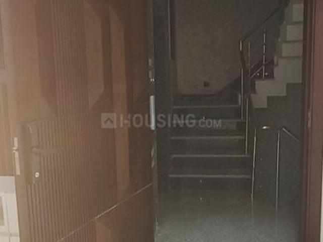 3 BHK Independent Builder Floor in Pitampura for resale New Delhi. The reference number is 18885822