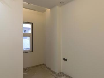 3 BHK Independent Builder Floor in Pitampura for resale New Delhi. The reference number is 19394172