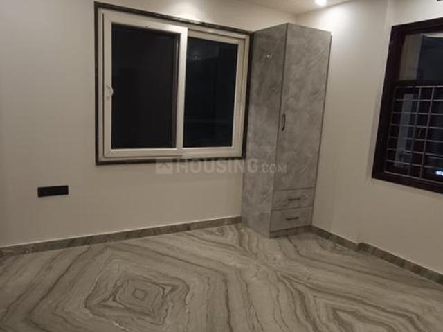 3 BHK Independent Builder Floor in Pitampura for resale New Delhi. The reference number is 19521826