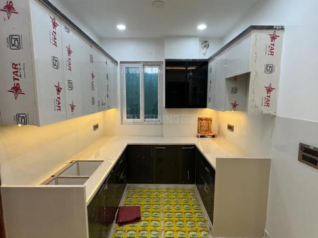 3 BHK Independent Builder Floor in Pitampura for resale New Delhi. The reference number is 19918342
