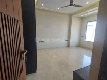 3 BHK Independent Builder Floor in Pitampura for resale New Delhi. The reference number is 20099752