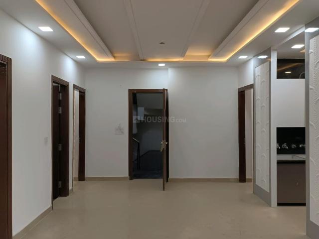 3 BHK Independent Builder Floor in Pitampura for resale New Delhi. The reference number is 20010975