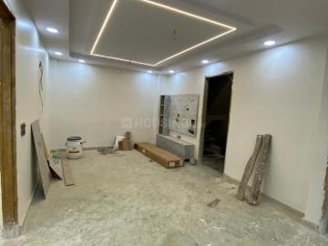 3 BHK Independent Builder Floor in Pitampura for resale New Delhi. The reference number is 20118323