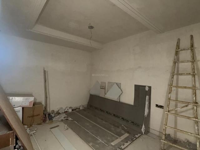 3 BHK Independent Builder Floor in Pitampura for resale New Delhi. The reference number is 20240225
