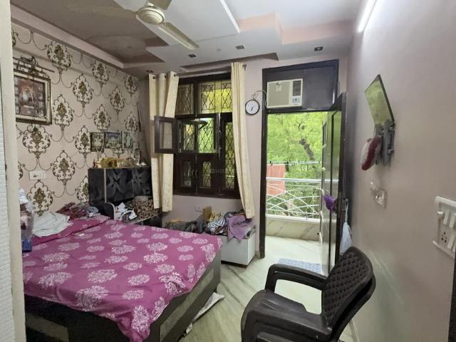 3 BHK Independent Builder Floor in Pitampura for resale New Delhi. The reference number is 20234718