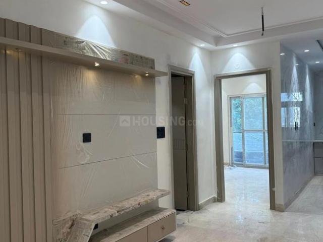 3 BHK Independent Builder Floor in Pitampura for resale New Delhi. The reference number is 20734547