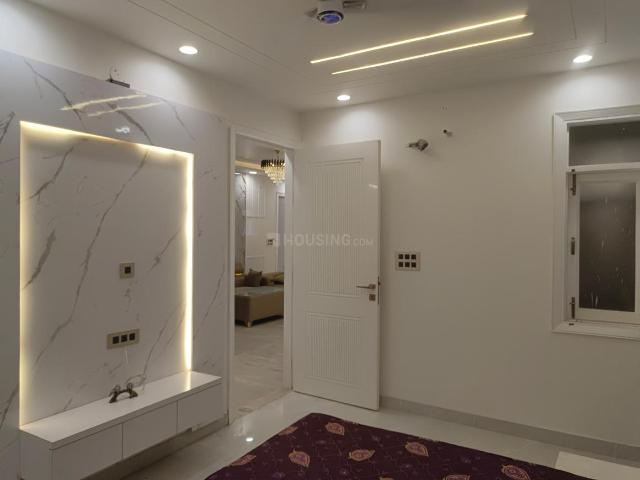 3 BHK Independent Builder Floor in Pitampura for resale New Delhi. The reference number is 20947737