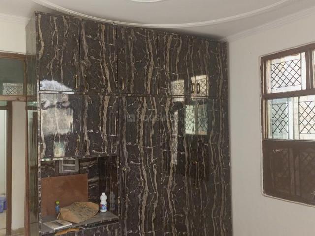 3 BHK Independent Builder Floor in Pitampura for resale New Delhi. The reference number is 21164153