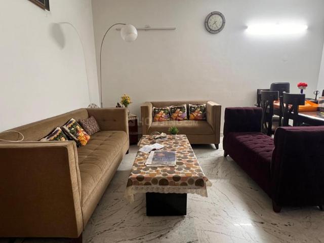 3 BHK Independent Builder Floor in Pitampura for resale New Delhi. The reference number is 21104795