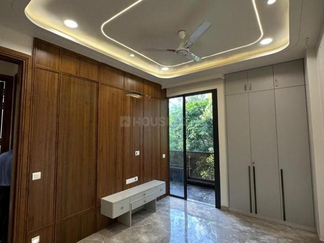 3 BHK Independent Builder Floor in Pitampura for resale New Delhi. The reference number is 21136765