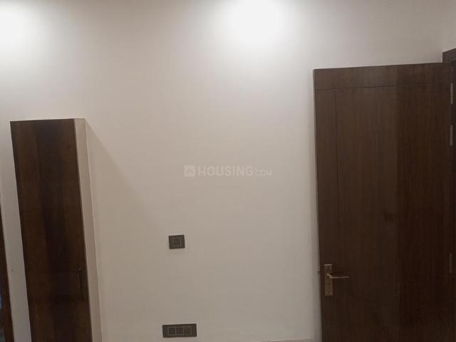 3 BHK Independent Builder Floor in Pitampura for resale New Delhi. The reference number is 21251667