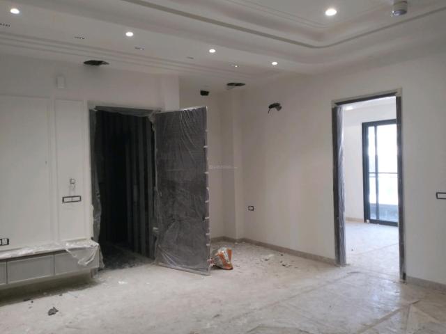 3 BHK Independent Builder Floor in Pitampura for resale New Delhi. The reference number is 21216780