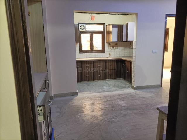 3 BHK Independent Builder Floor in Preet Vihar for rent New Delhi. The reference number is 17830266