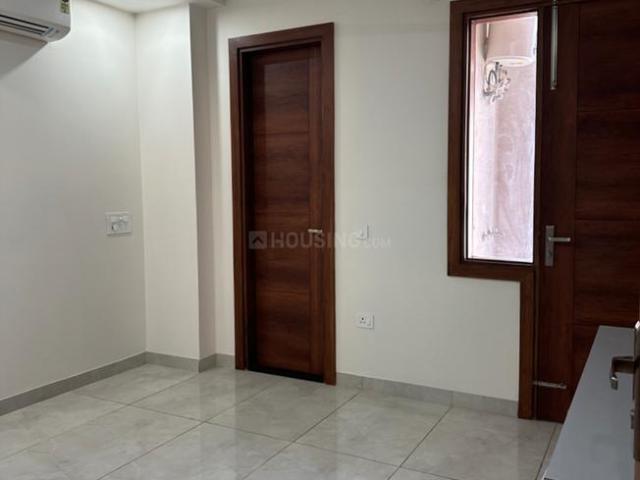 3 BHK Independent Builder Floor in Preet Vihar for rent New Delhi. The reference number is 19905247