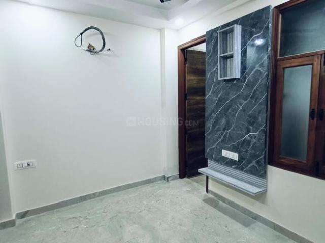 3 BHK Independent Builder Floor in Preet Vihar for rent New Delhi. The reference number is 20650782
