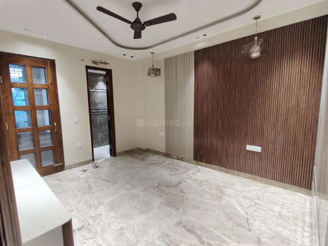 3 BHK Independent Builder Floor in Preet Vihar for resale New Delhi. The reference number is 20051882