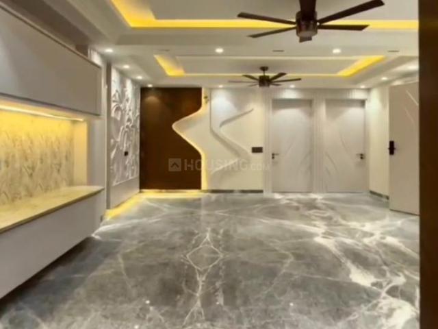 3 BHK Independent Builder Floor in Preet Vihar for resale New Delhi. The reference number is 20805068