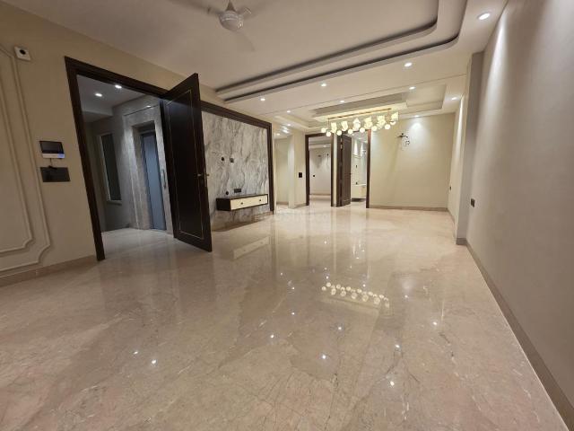 3 BHK Independent Builder Floor in Preet Vihar for resale New Delhi. The reference number is 20960825