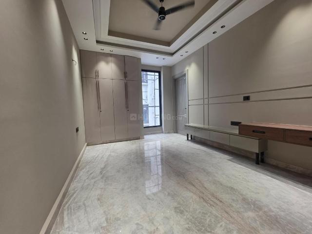 3 BHK Independent Builder Floor in Preet Vihar for resale New Delhi. The reference number is 20980665
