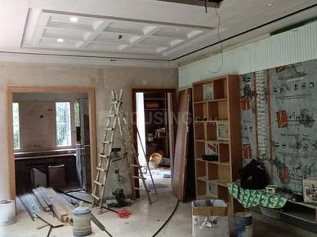 3 BHK Independent Builder Floor in Preet Vihar for resale New Delhi. The reference number is 21004565