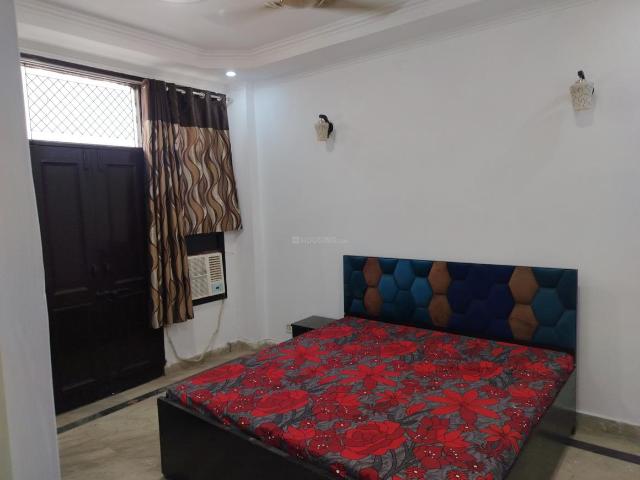 3 BHK Independent Builder Floor in Rajouri Garden for rent New Delhi. The reference number is 20248652