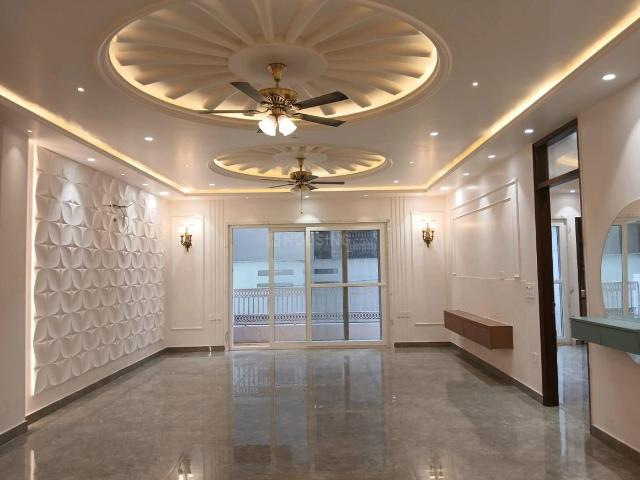 3 BHK Independent Builder Floor in Rajouri Garden for rent New Delhi. The reference number is 20211036