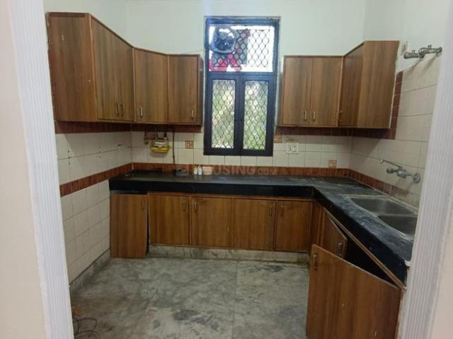3 BHK Independent Builder Floor in Rajouri Garden for rent New Delhi. The reference number is 20918791